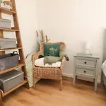 Rose * Settle